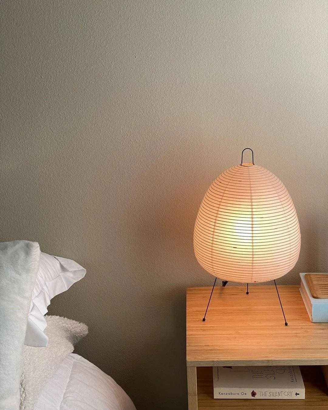 Akari 1A Series Table Lamp, Noguchi Lamp