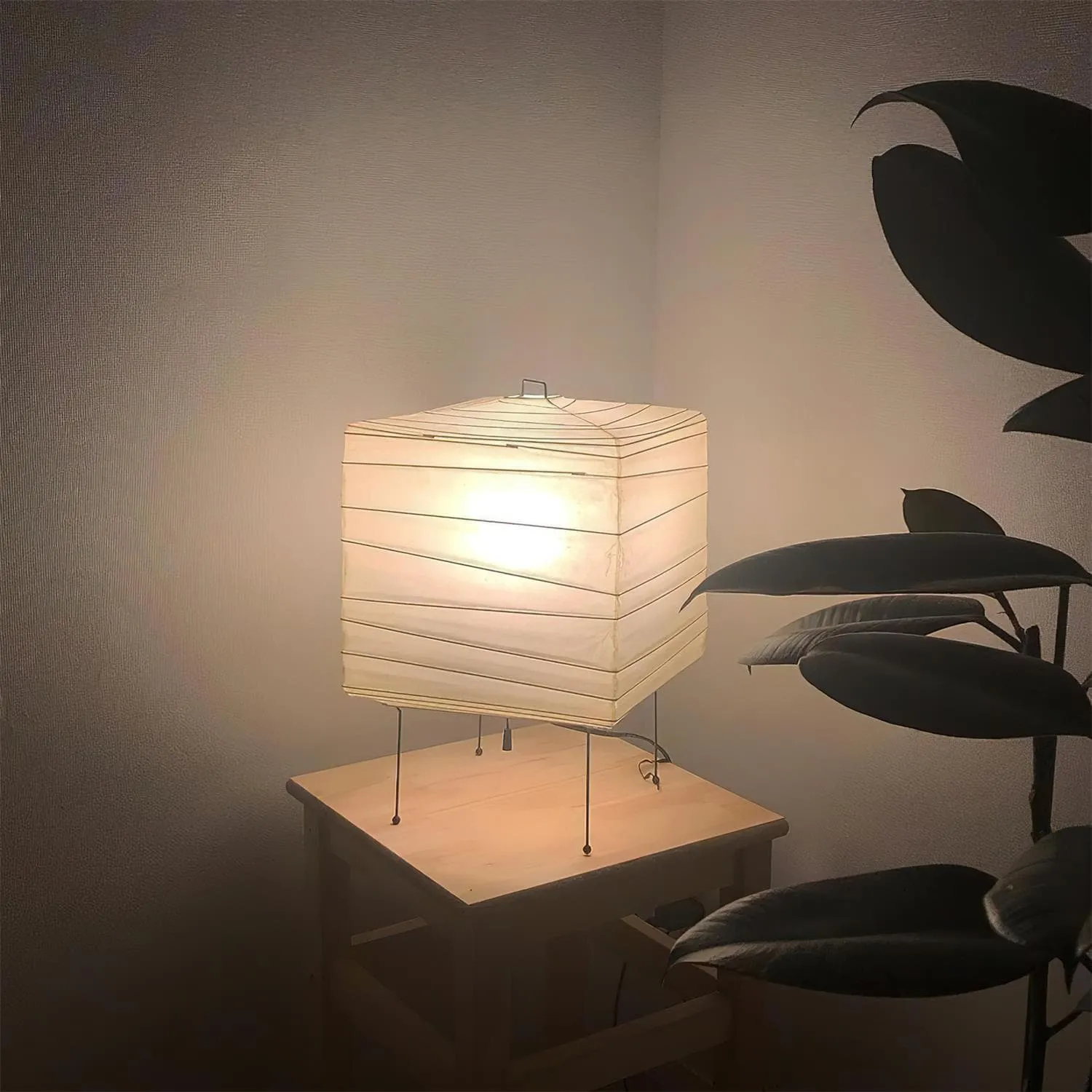 Akari 3X Table Lamp