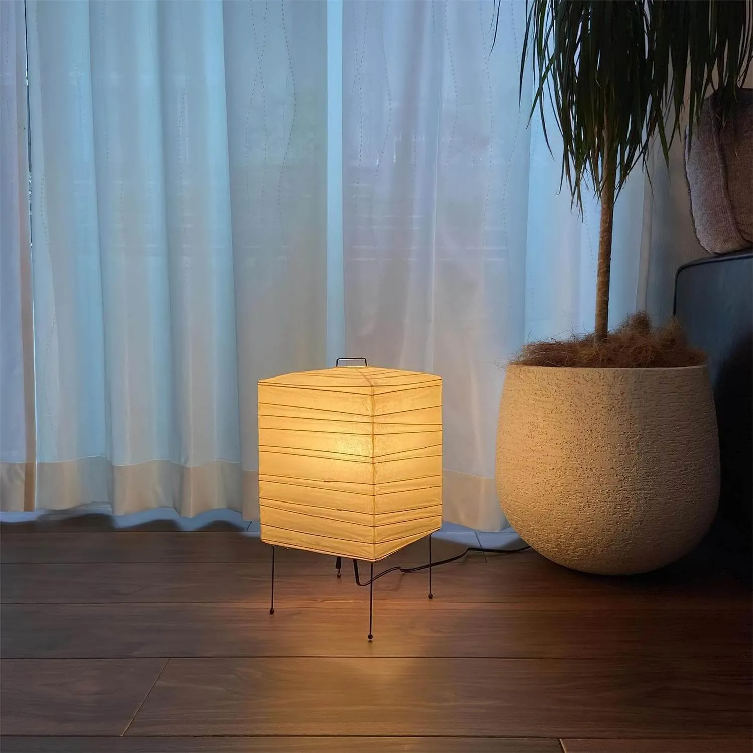 Akari 3X Table Lamp