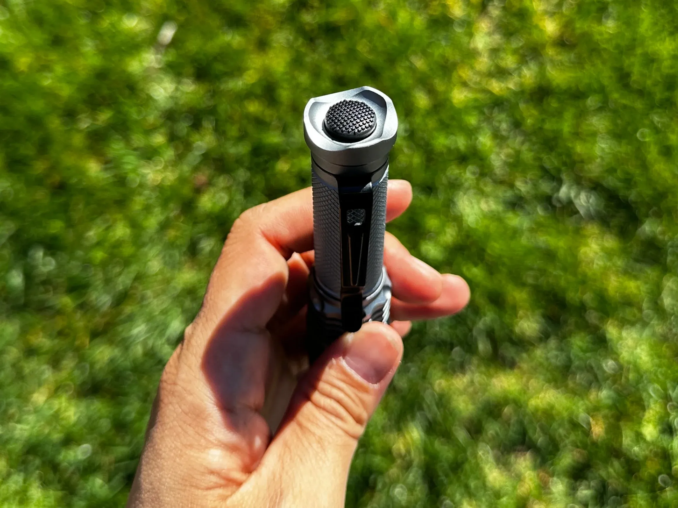 Exclusive Acebeam TAC Flashlight AA / 14500 (Includes USB-C 14500 Rechargeable Battery)