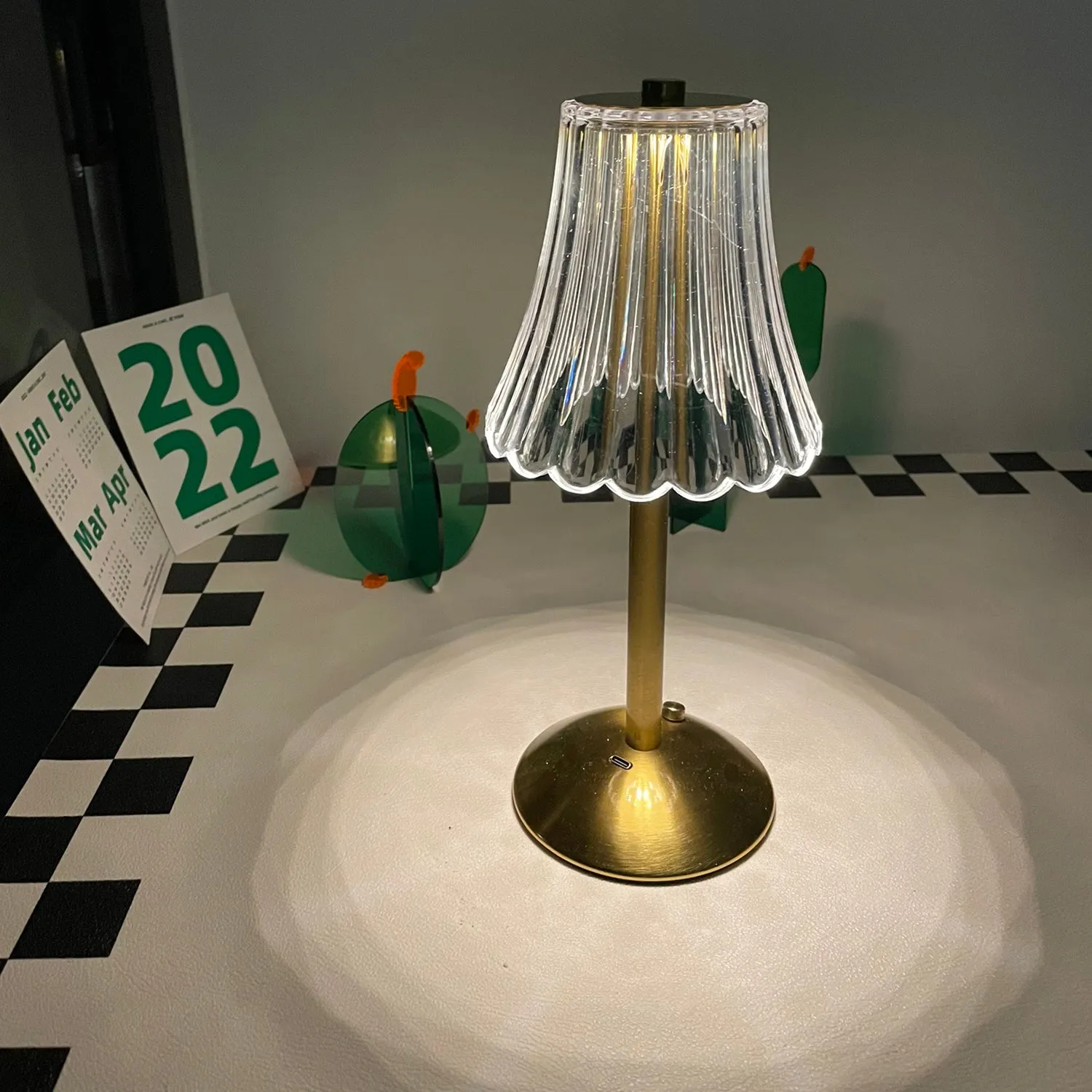 Glitters Table Lamp