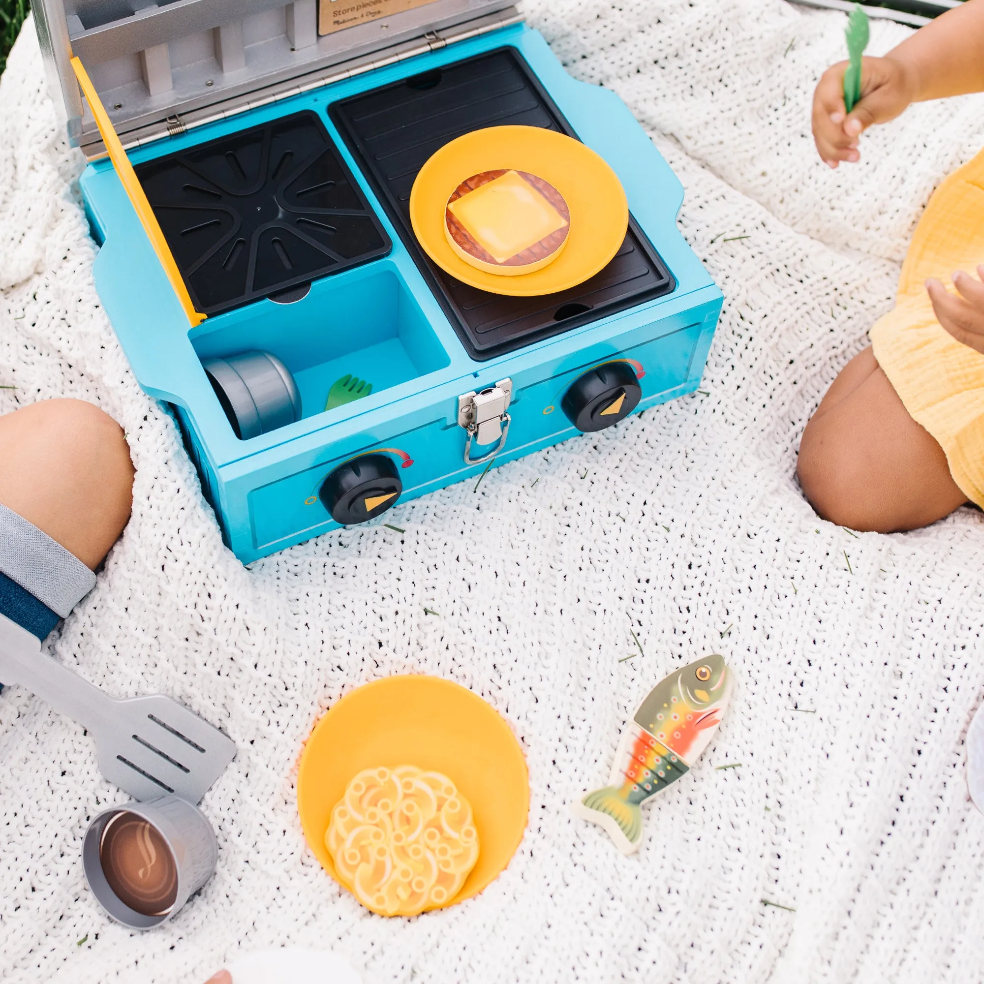 Let’s Explore Camp Stove Play Set