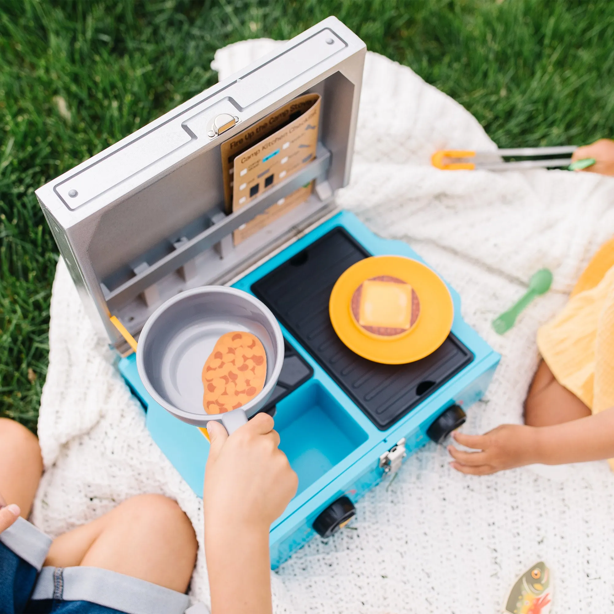 Let’s Explore Camp Stove Play Set